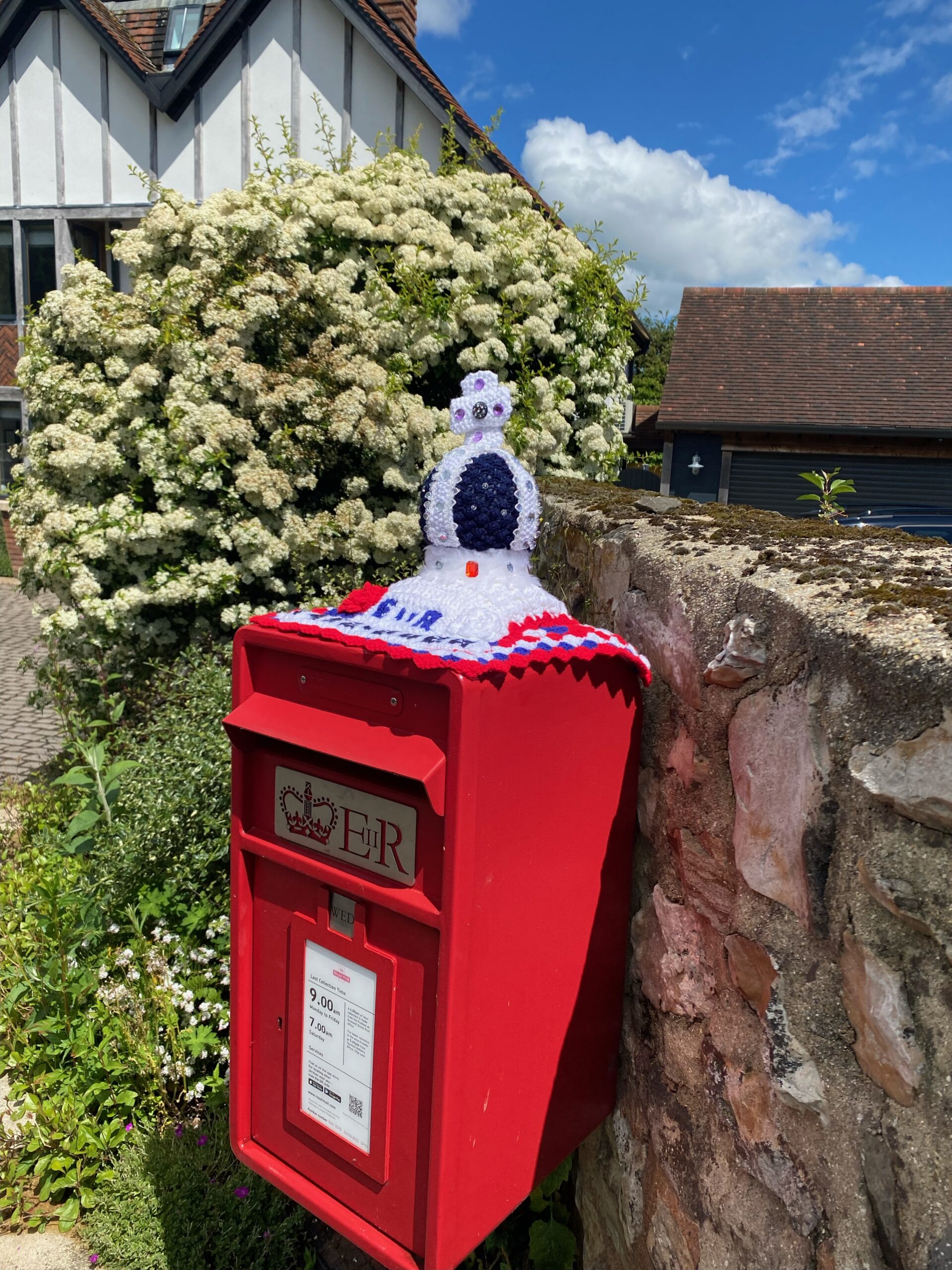 Postbox fit for a Queen! - Around Wellington