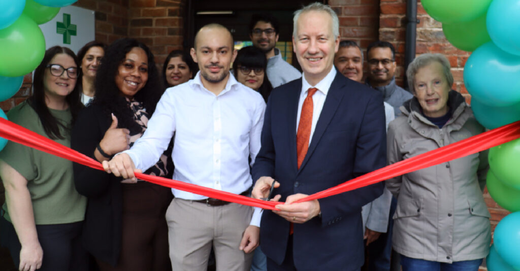 MP's praise for pharmacy campaigners